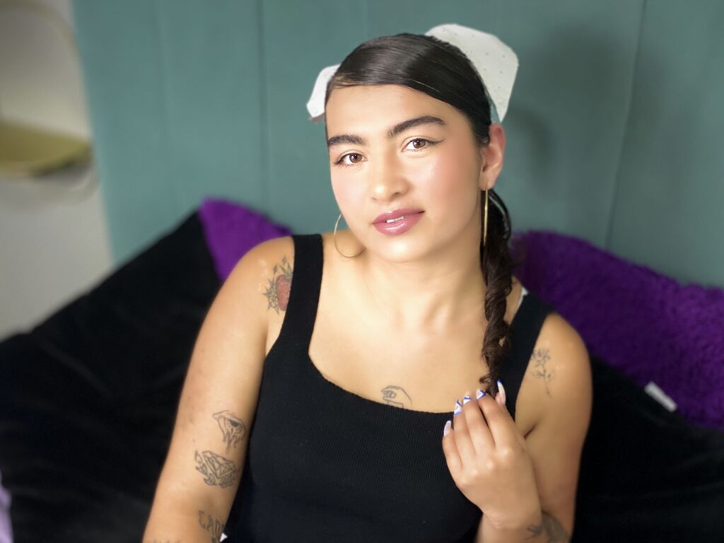 Nova Vincent